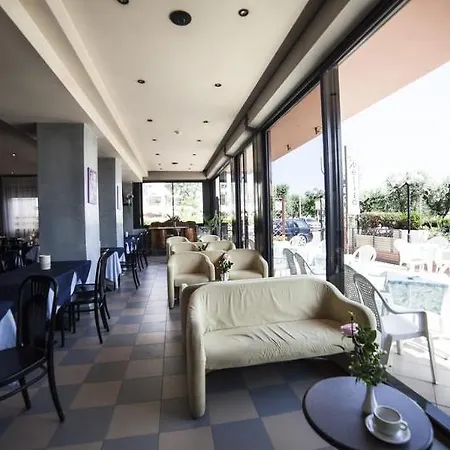 Melita Hotel