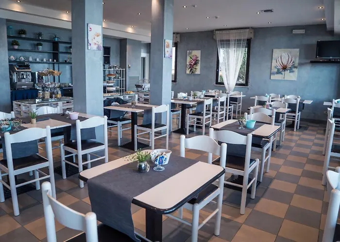 فندق Melita Experience 3*